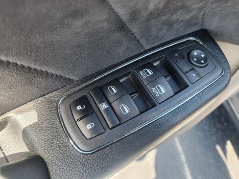 Used 2023 Dodge Charger SRT Hellcat w/ Harman/Kardon Audio Group image 25