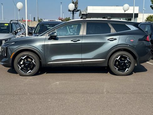 Certified 2026 Kia Sportage EX AWD/4WD image 7