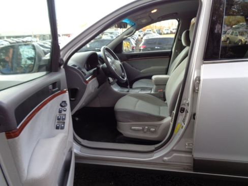 Used 2011 Hyundai Veracruz GLS image 13