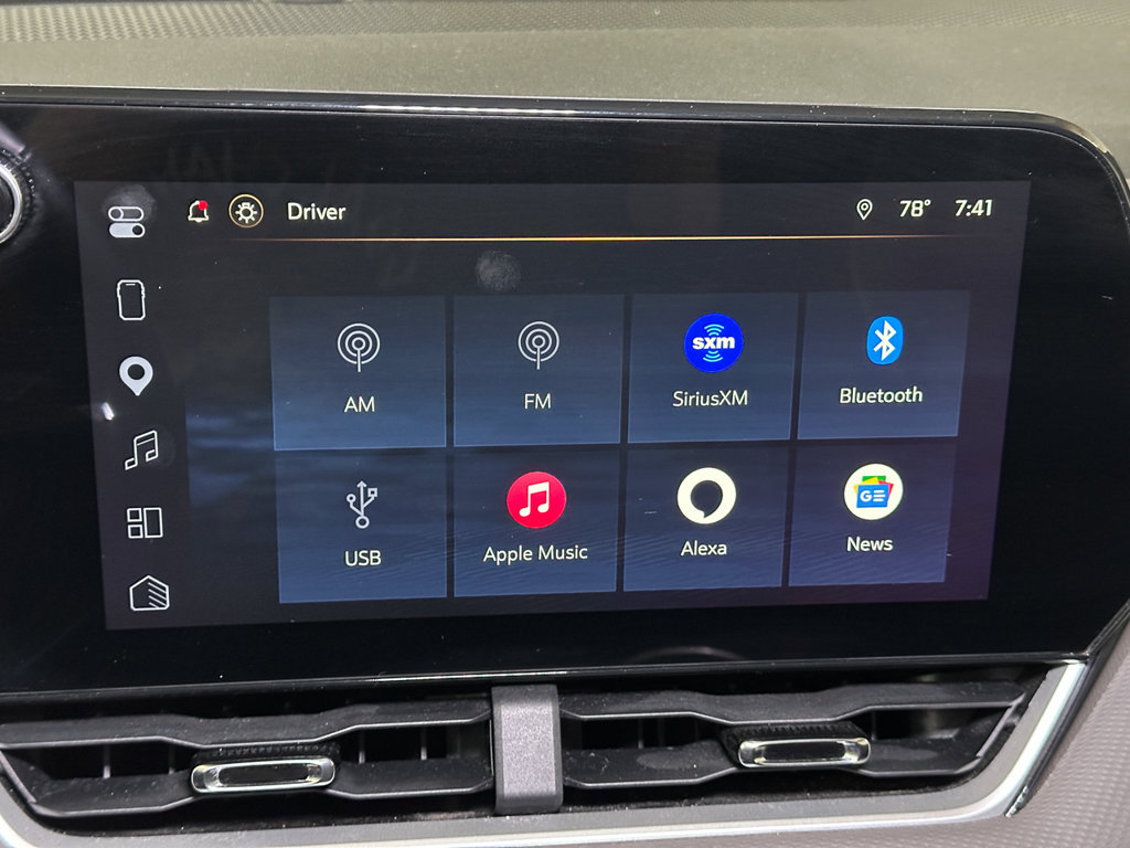Used 2025 Chevrolet Equinox LT w/ Convenience Package II AWD/4WD image 40