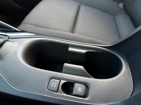 Used 2023 Toyota Corolla LE FWD image 29
