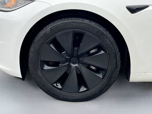 Used 2024 Tesla Model 3 RWD image 32
