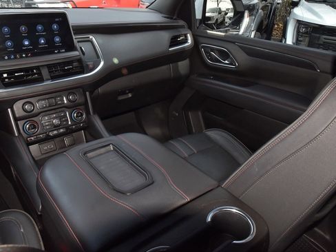 Used 2021 Chevrolet Tahoe RST w/ Luxury Package image 18