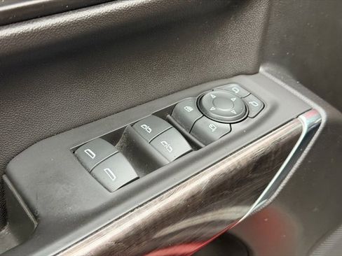 Certified 2020 Chevrolet Silverado 1500 LTZ w/ LTZ Plus Package image 21