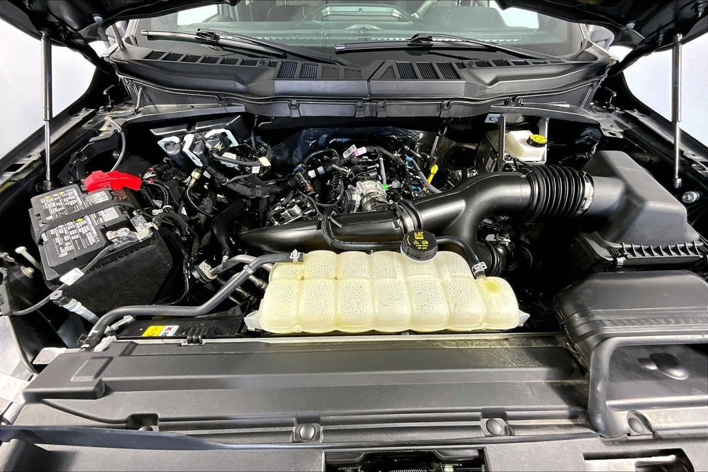 Used 2025 Ford F150 STX RWD image 9