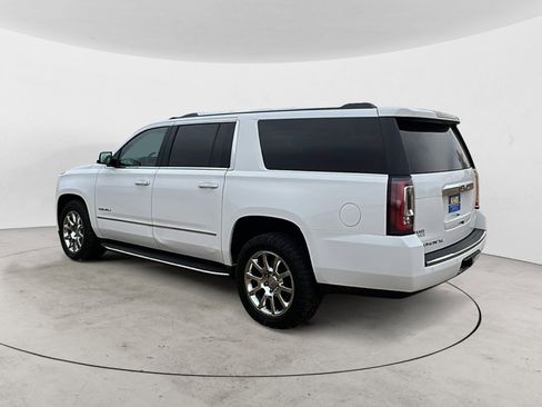 Used 2017 GMC Yukon XL Denali w/ Open Road Package image 3