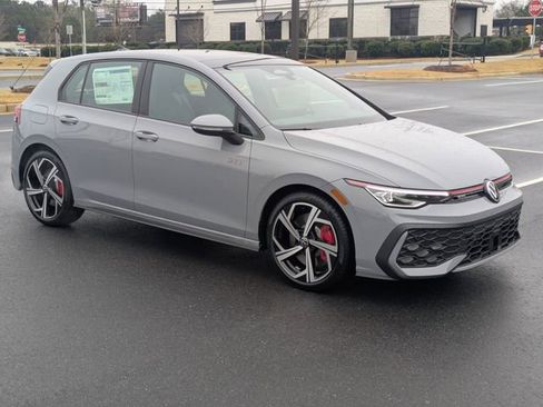 New 2026 Volkswagen GTI SE image 2