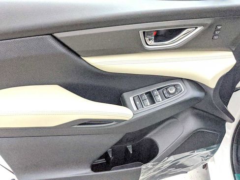 New 2025 Subaru Ascent Limited image 14