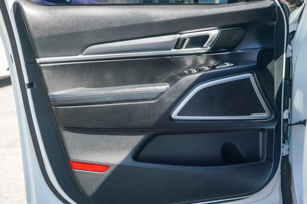 Used 2020 Kia Telluride S FWD image 19