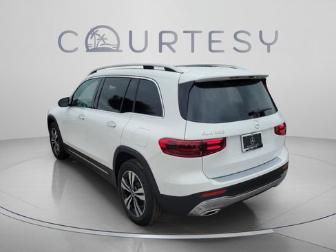 Certified 2026 Mercedes-Benz GLB 250 image 2