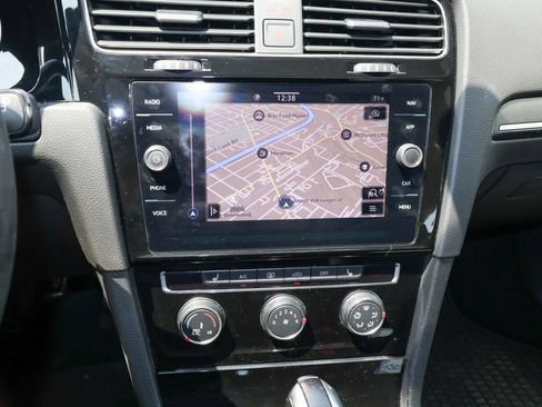 Used 2021 Volkswagen GTI SE FWD image 20