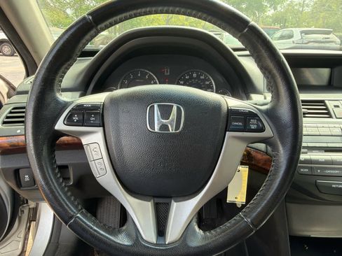 Used 2010 Honda Crosstour EX-L image 14