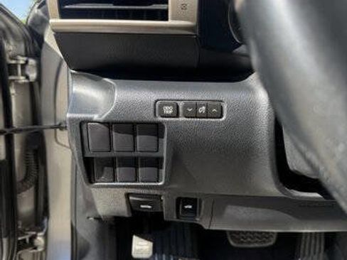 Used 2014 Lexus IS 250 RWD image 19