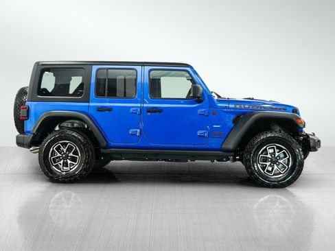 Used 2024 Jeep Wrangler Unlimited Rubicon w/ Technology Group AWD/4WD image 6
