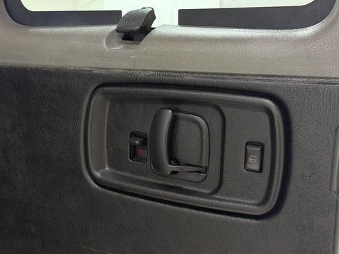 Used 2016 Chevrolet Express 3500 LT w/ LT Preferred Equipment Group image 27