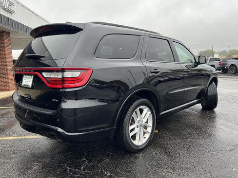 Used 2023 Dodge Durango GT image 4