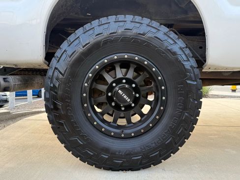 Used 2011 Ford F350 Lariat w/ Lariat Ultimate Pkg image 9