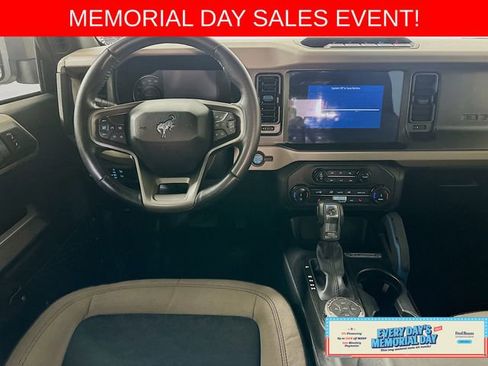Certified 2022 Ford Bronco Wildtrak AWD/4WD image 24