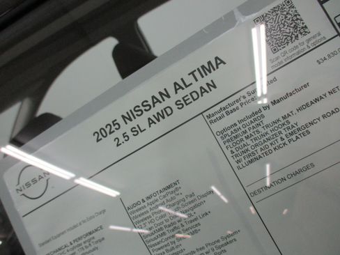 New 2025 Nissan Altima 2.5 SL image 13