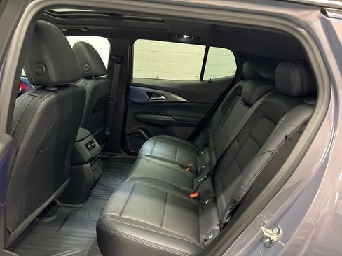 New 2026 Chevrolet Equinox EV LT w/ Convenience Package II AWD/4WD image 11