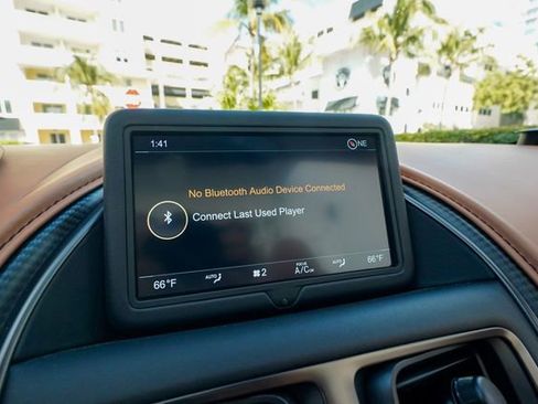 Used 2023 Aston Martin DBS Volante image 84