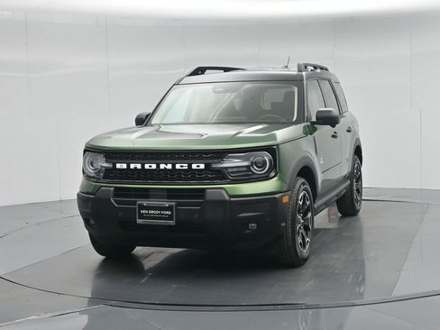 Certified 2025 Ford Bronco Sport Outer Banks w/ Outer Banks Tech Package+ image 61