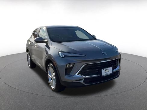 Used 2025 Buick Encore GX Preferred image 3