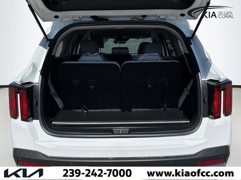 New 2026 Kia Sorento S FWD image 10