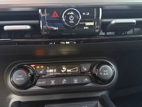 New 2026 Nissan Kicks SV image 15