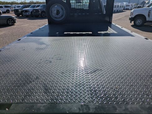 New 2026 Ford F550 2WD Regular Cab Super Duty image 33