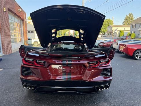 Used 2020 Chevrolet Corvette Stingray Preferred Cpe w/ 2LT Preferred Equipment Group RWD image 9