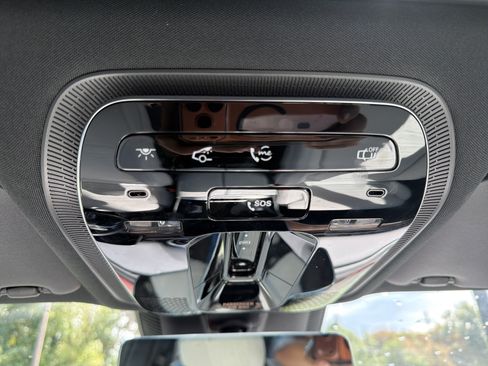 Used 2025 Mercedes-Benz C 300 4MATIC Sedan image 24