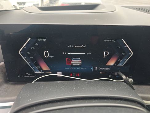 Used 2026 BMW X5 sDrive40i image 23