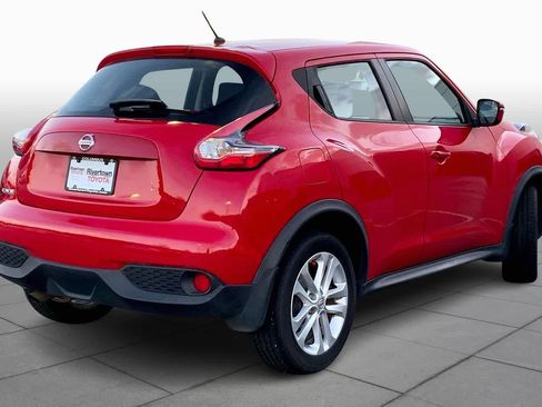 Used 2017 Nissan Juke S image 12