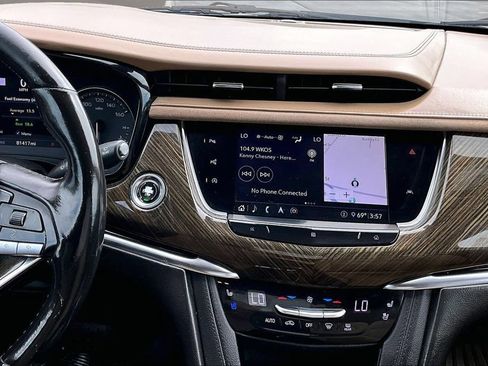 Used 2020 Cadillac XT6 Premium Luxury w/ Platinum Package AWD/4WD image 6