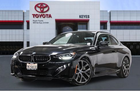 Used 2022 BMW 230i Coupe w/ Convenience Package RWD image 1