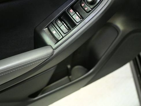 Certified 2025 Subaru Crosstrek 2.0i Premium image 44