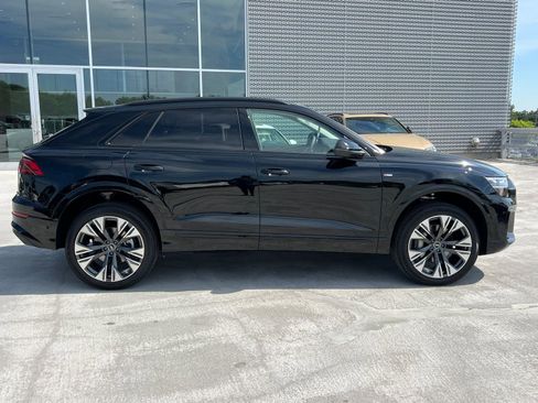 New 2026 Audi Q8 Premium Plus AWD/4WD image 4