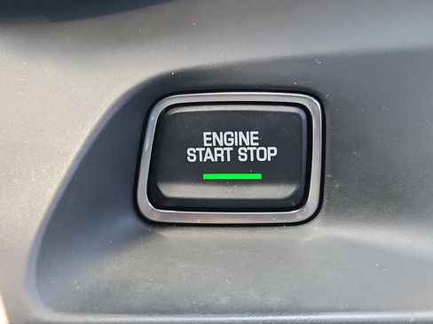 Used 2019 Chevrolet Camaro LT RWD image 29