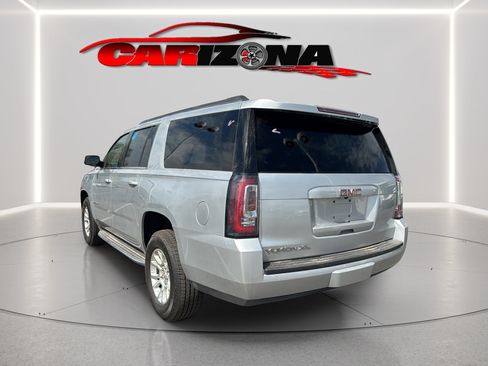 Used 2016 GMC Yukon XL SLT AWD/4WD image 8