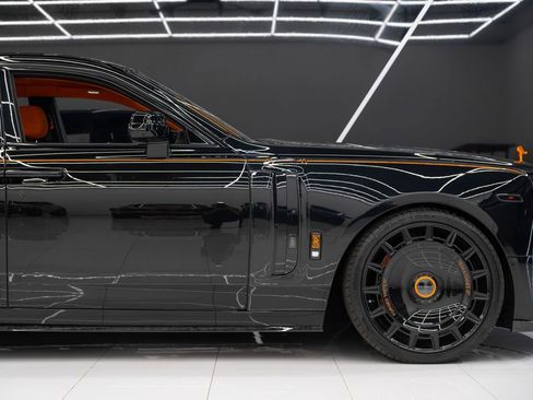 Used 2025 Rolls-Royce Phantom Sedan image 13