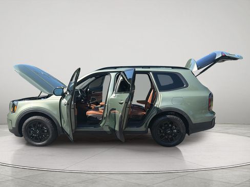 Used 2024 Kia Telluride SX Prestige X-Pro AWD/4WD image 9