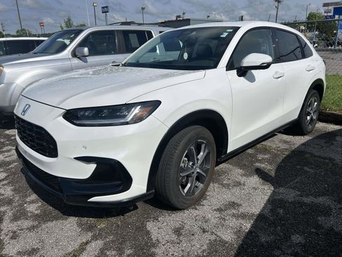Used 2025 Honda HR-V EX-L image 4