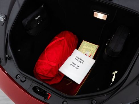 Used 2011 Ferrari 458 Italia Coupe RWD image 26