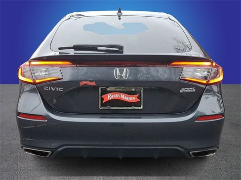 Used 2022 Honda Civic Sport Touring image 5