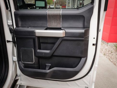 Used 2020 Ford F450 Lariat w/ Lariat Ultimate Package AWD/4WD image 29