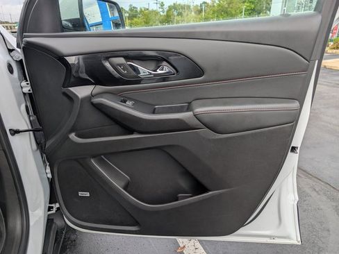 Used 2023 Chevrolet Traverse RS w/ LPO, Floor Liner Package image 13