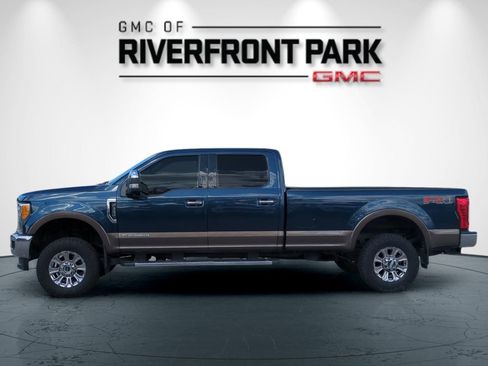 Used 2017 Ford F350 Lariat w/ Chrome Package AWD/4WD image 6
