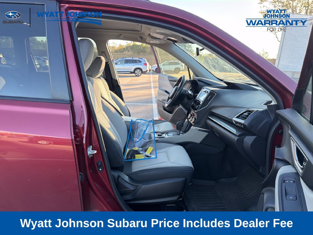 Used 2024 Subaru Forester Premium AWD/4WD image 38