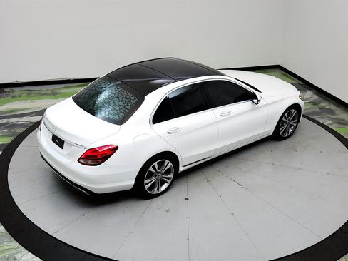 Used 2018 Mercedes-Benz C 300 Sedan w/ Premium Package image 35